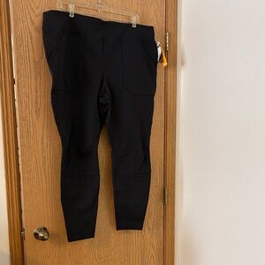 Carhartt Women's Black Cargo Pants